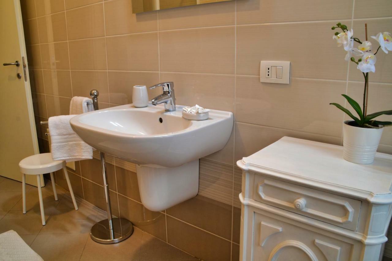 Deluxe Home Verona Exteriör bild